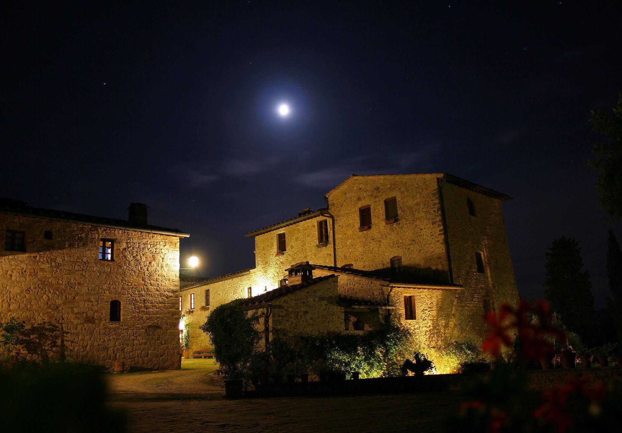 Fortezza De' Cortesi San Gimignano Exterior photo